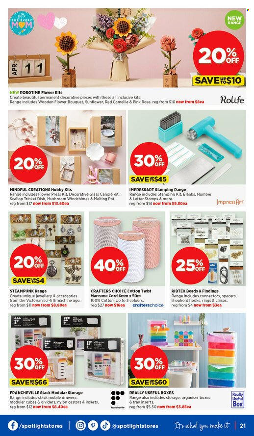 thumbnail - Spotlight mailer - 24.04.2024 - 05.05.2024 - Sales products - pot, candle, glass candle, sunflower, bouquet, rose. Page 21.