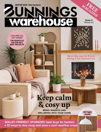 Bunnings Warehouse mailer.